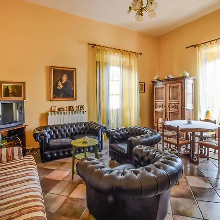 Pet Friendly Apartment In Bonifati Bonifati