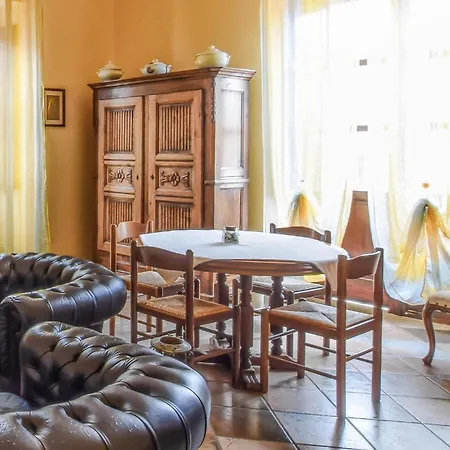 Pet Friendly Apartment In Bonifati Bonifati